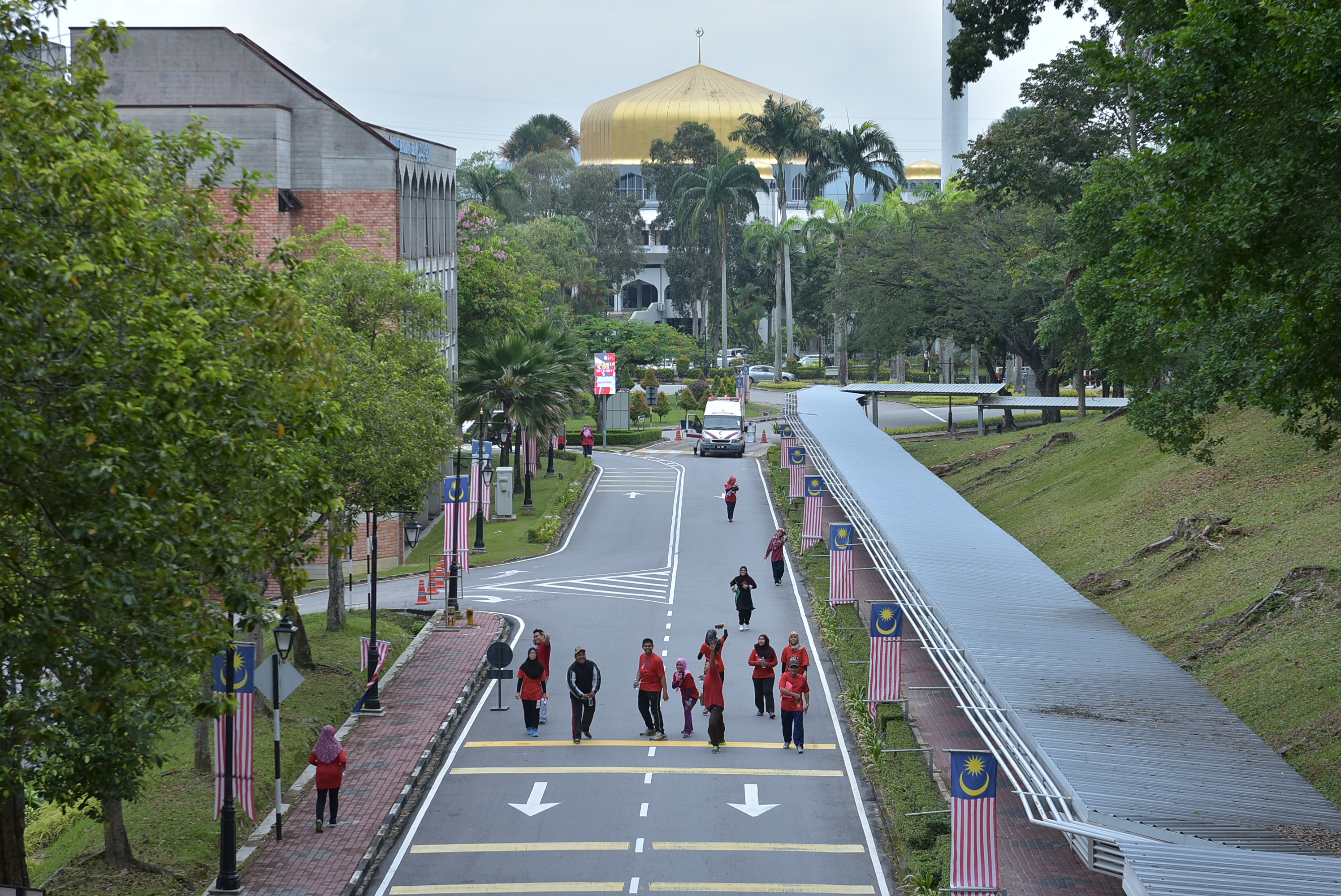 UKM 9422